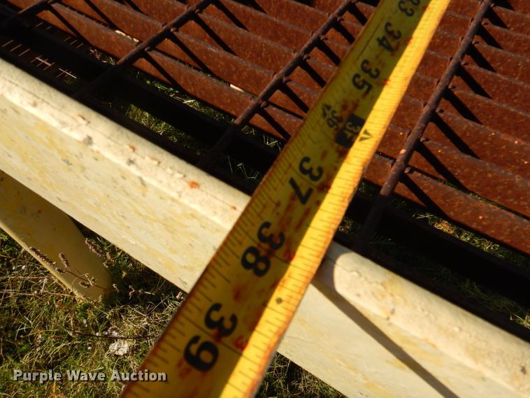 image for item EY9480 Catwalk