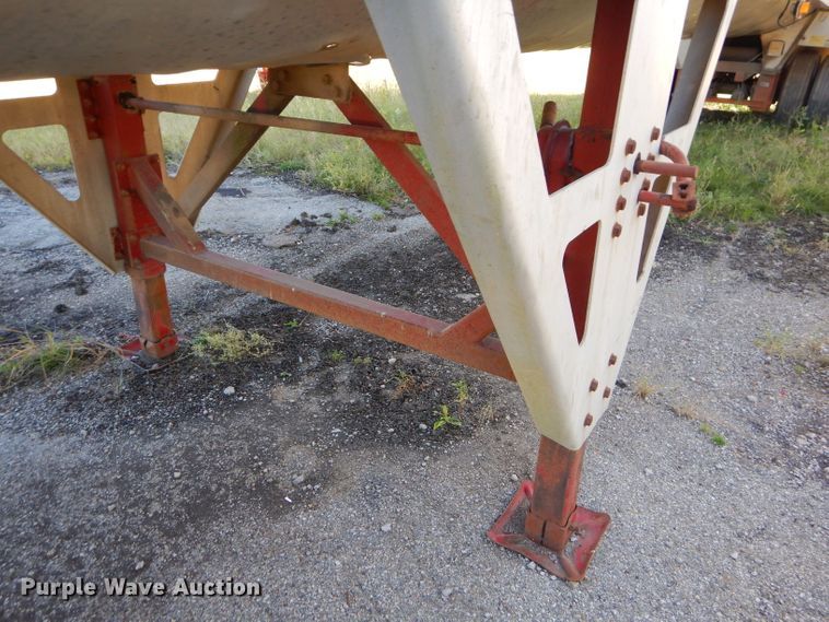 image for item EY9481 2005 Alumatech high side scrap trailer