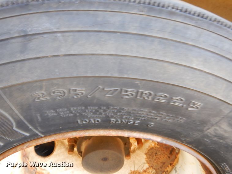 image for item EY9481 2005 Alumatech high side scrap trailer