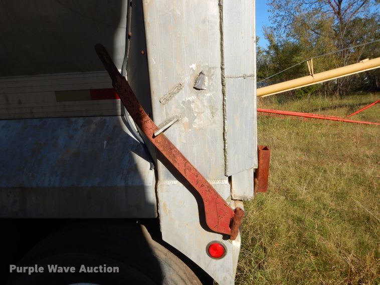 image for item EY9481 2005 Alumatech high side scrap trailer