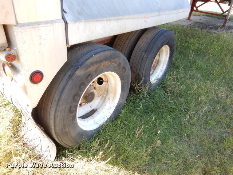 image for item EY9481 2005 Alumatech high side scrap trailer