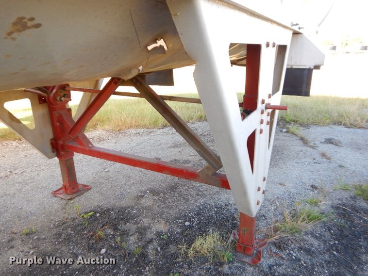 image for item EY9481 2005 Alumatech high side scrap trailer