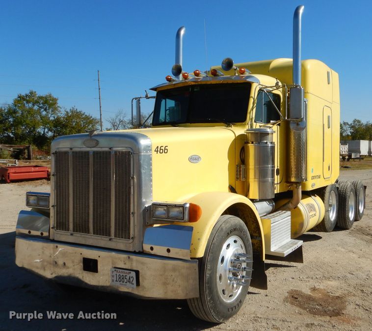 image for item EY9489 1994 Peterbilt 378 semi truck
