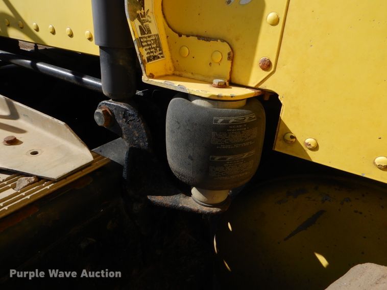 image for item EY9489 1994 Peterbilt 378 semi truck