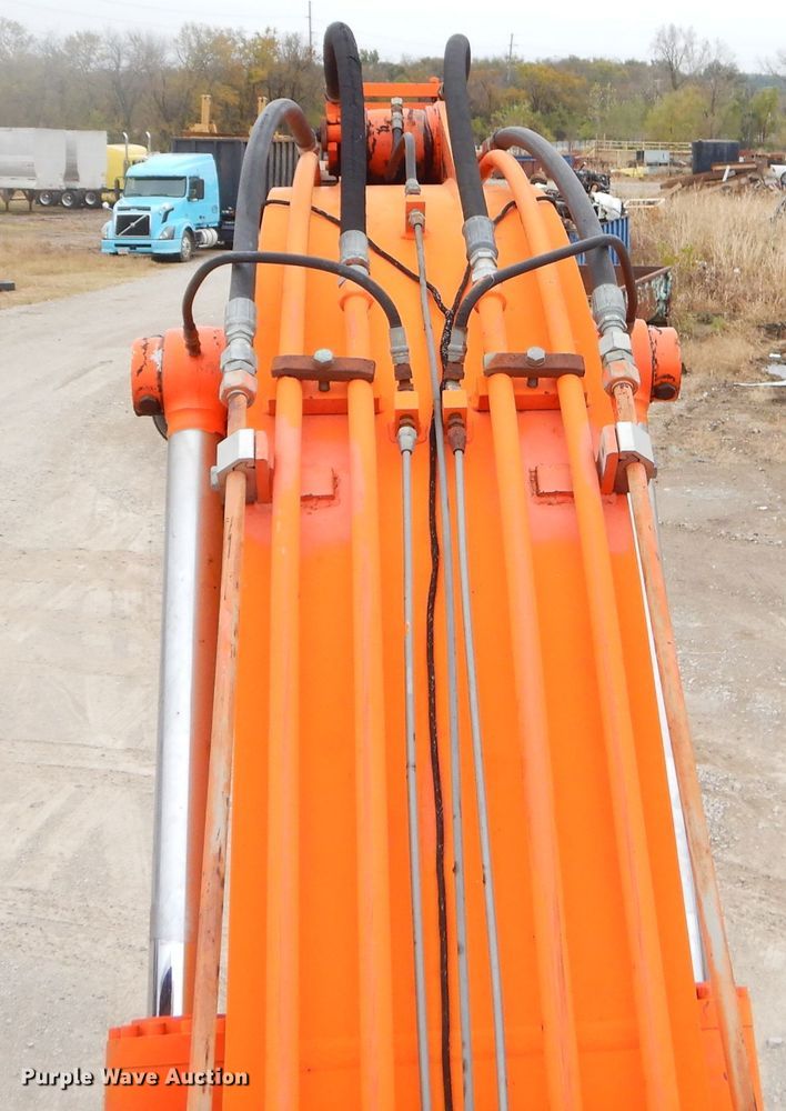 image for item EY9490 1999 Daewoo Solar 170W-III rubber tire excavator