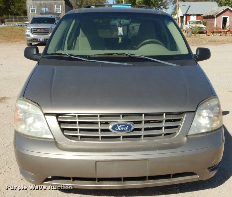 image for item EY9491 2004 Ford Freestar SE van