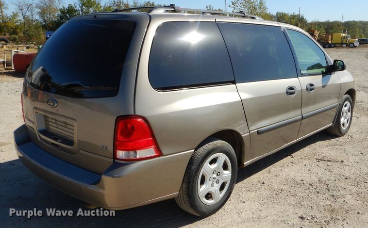 image for item EY9491 2004 Ford Freestar SE van