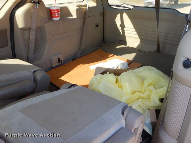 image for item EY9491 2004 Ford Freestar SE van