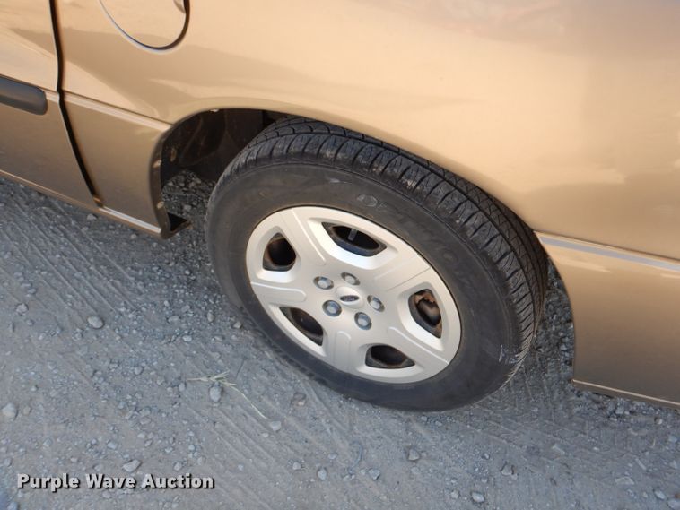 image for item EY9491 2004 Ford Freestar SE van