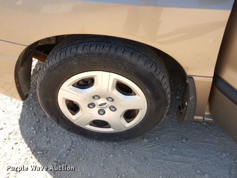 image for item EY9491 2004 Ford Freestar SE van