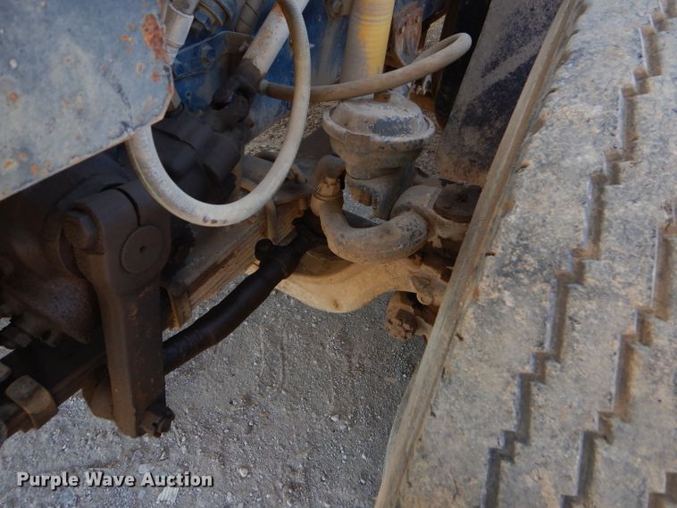 image for item EY9492 1988 International F2575 roll-off container truck