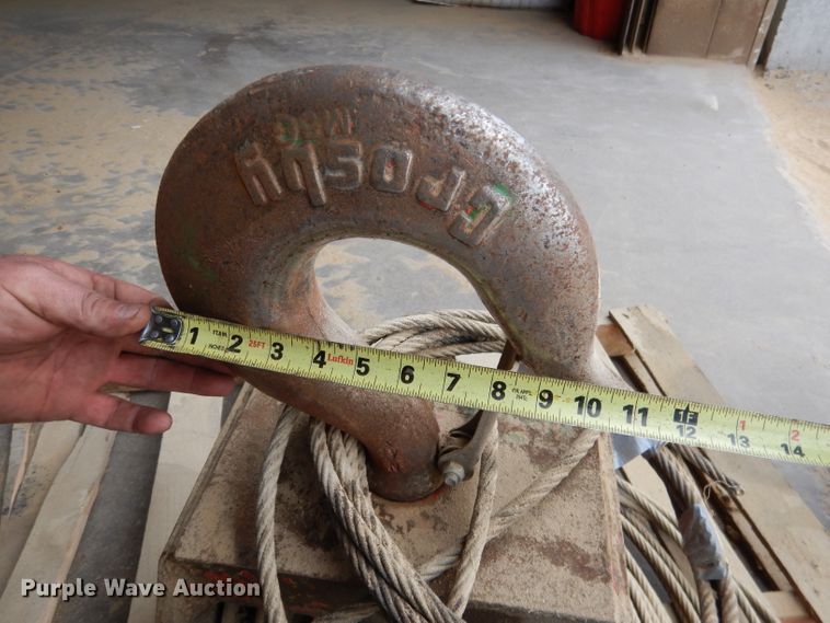 image for item FA9321 P & H winch