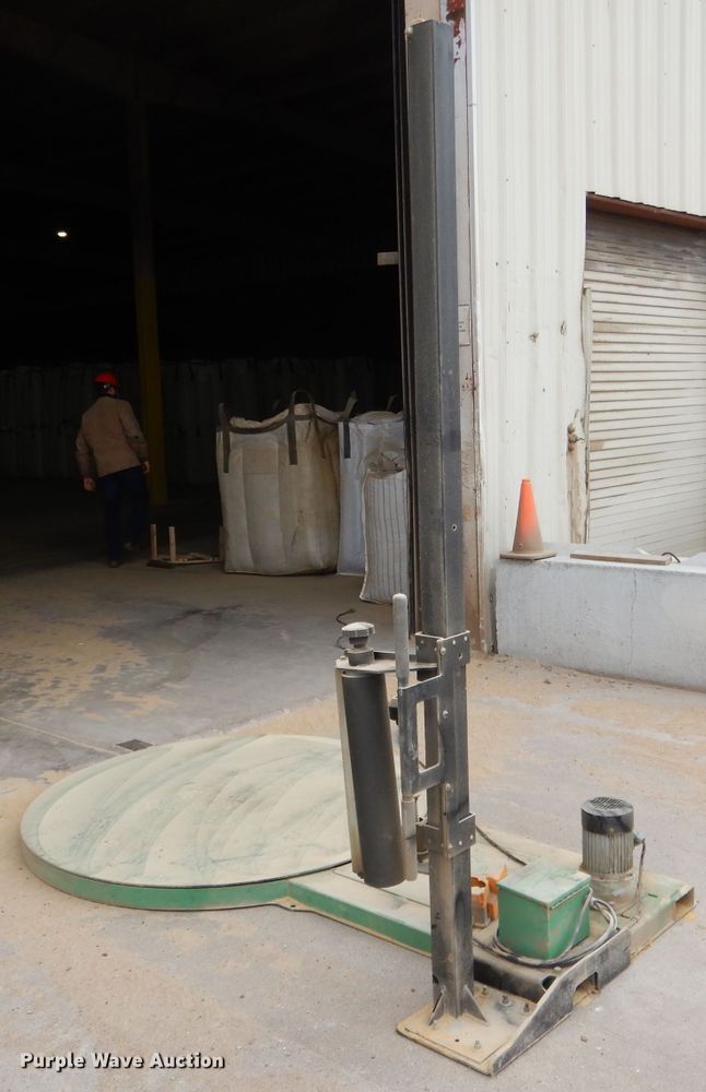 image for item FA9322 Synergy pallet wrapper