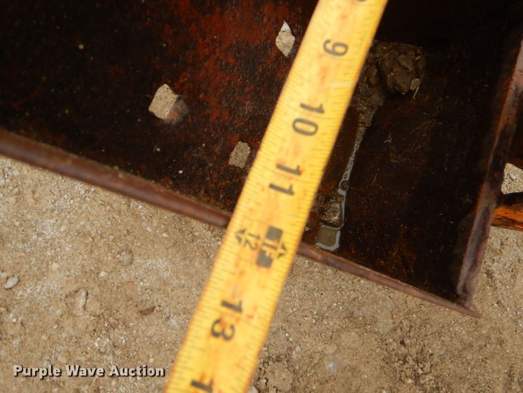 image for item FA9764 Kubota backhoe attachment