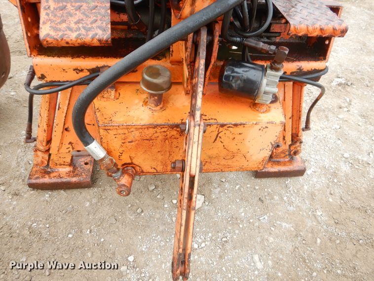 image for item FA9764 Kubota backhoe attachment