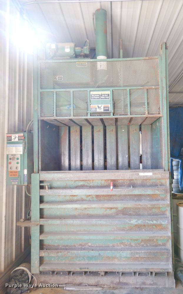 image for item FA9779 Selco baler