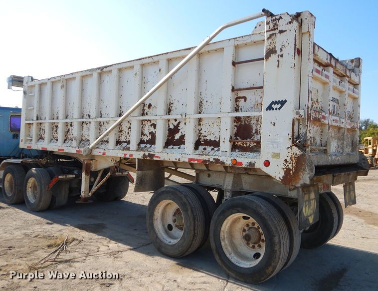 image for item FA9780 2002 Warren 0162666 end dump trailer