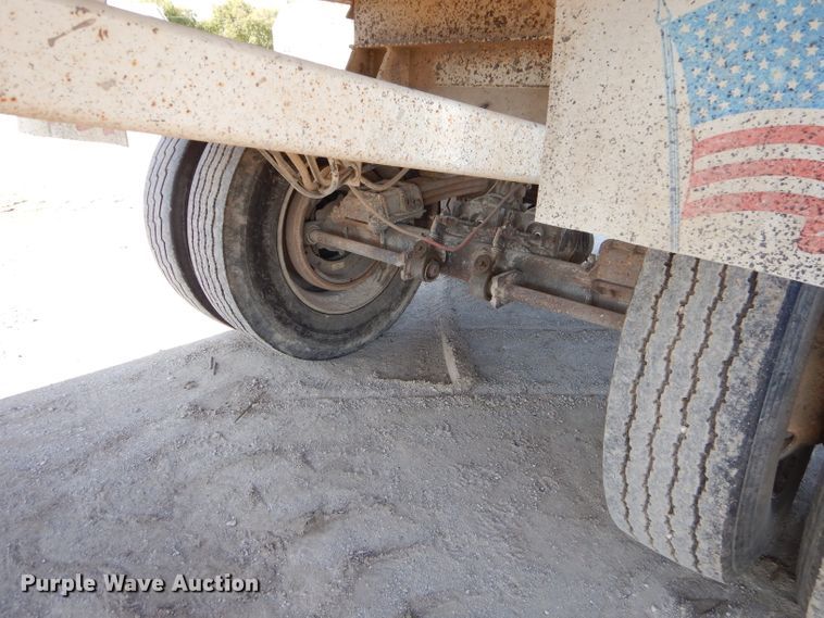 image for item FA9780 2002 Warren 0162666 end dump trailer
