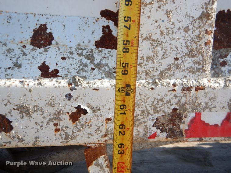 image for item FA9780 2002 Warren 0162666 end dump trailer