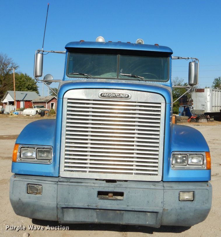 image for item FA9781 1999 Freightliner FLD semi truck