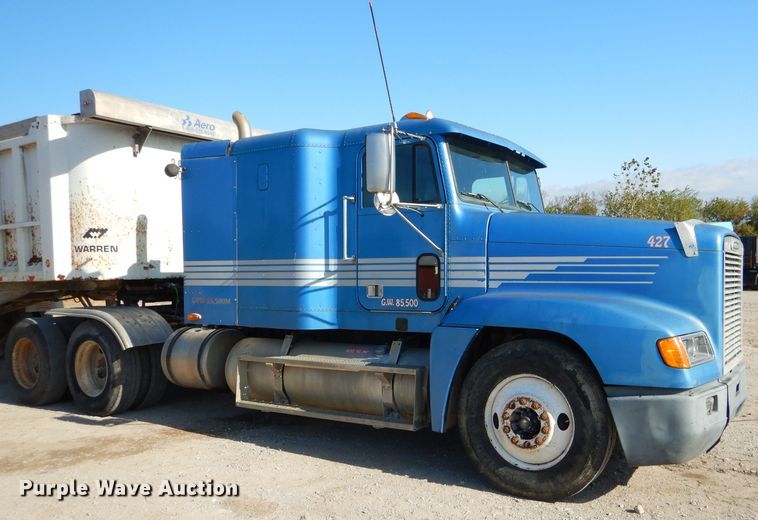 image for item FA9781 1999 Freightliner FLD semi truck