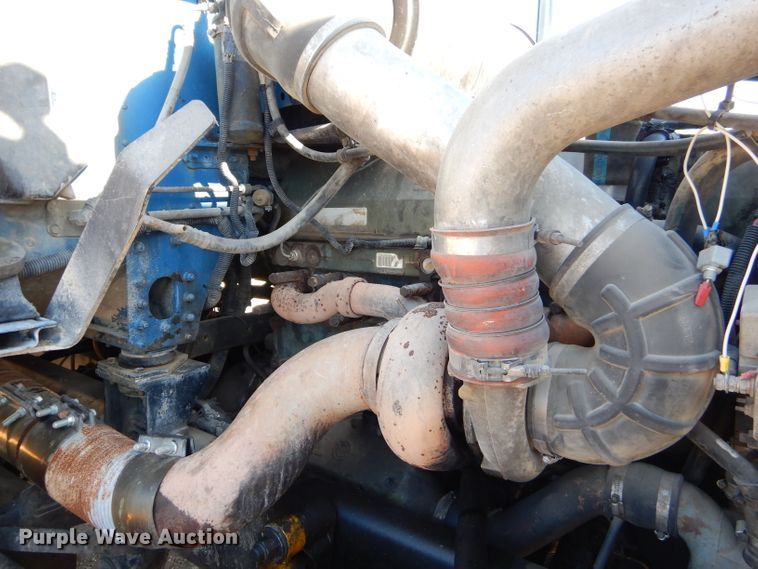 image for item FA9781 1999 Freightliner FLD semi truck