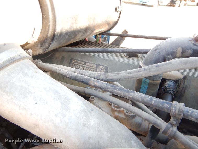 image for item FA9781 1999 Freightliner FLD semi truck