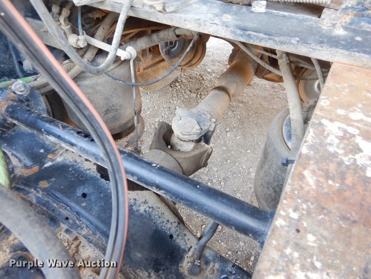 image for item FA9781 1999 Freightliner FLD semi truck