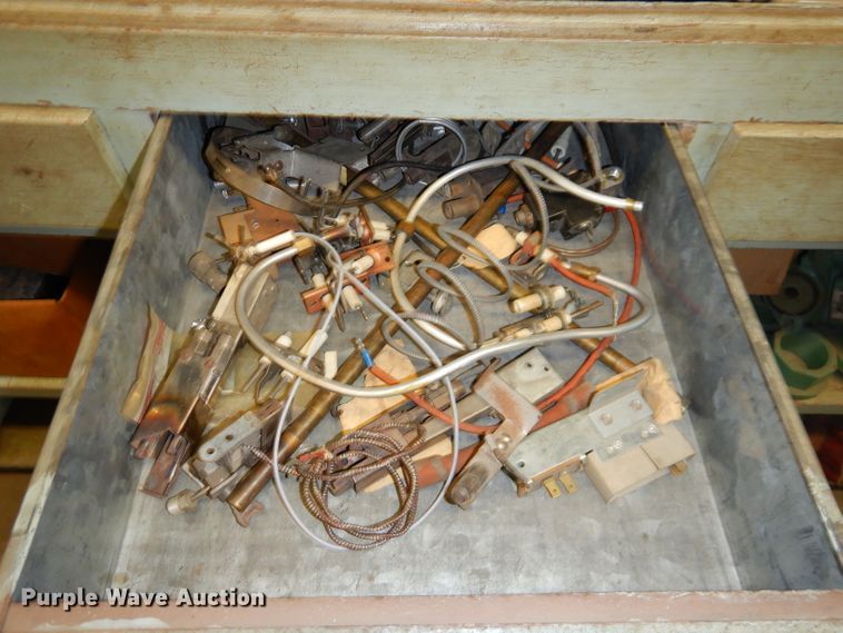 image for item FA9801 Electrical supplies