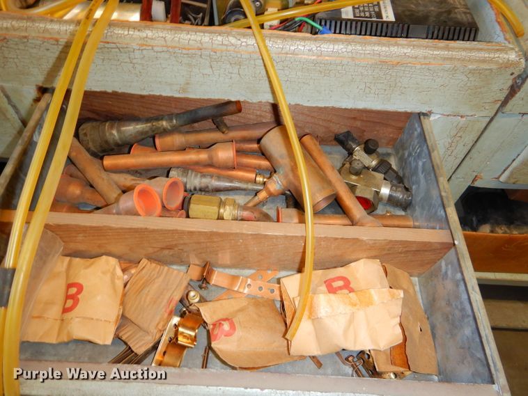 image for item FA9801 Electrical supplies