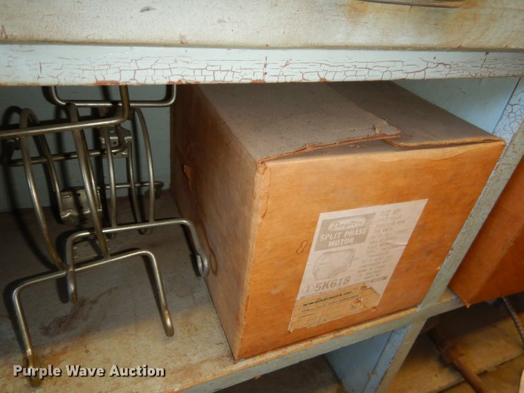 image for item FA9801 Electrical supplies