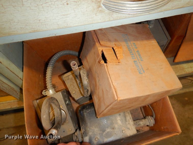 image for item FA9801 Electrical supplies