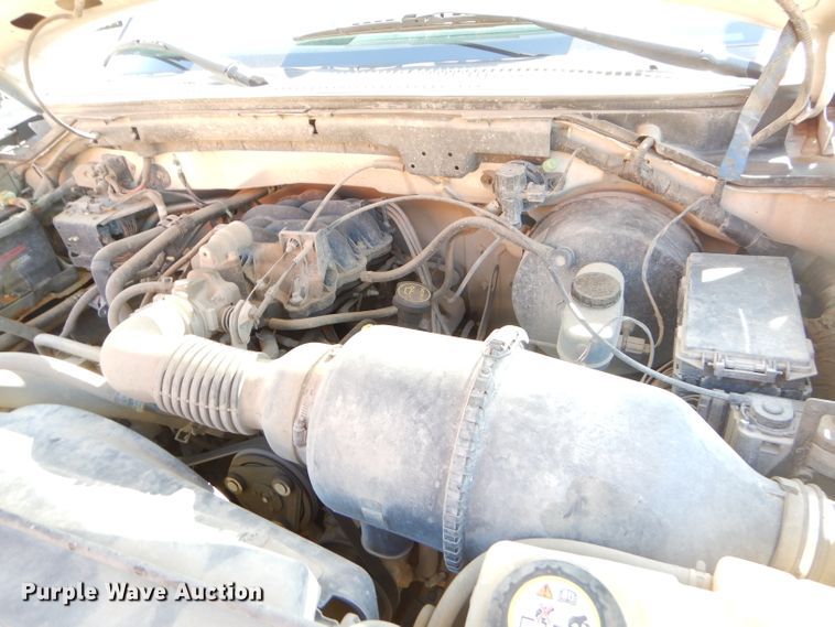 image for item FA9809 2004 Ford F150 pickup truck