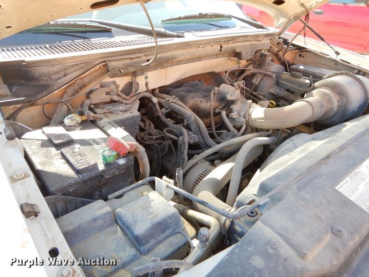 image for item FA9809 2004 Ford F150 pickup truck