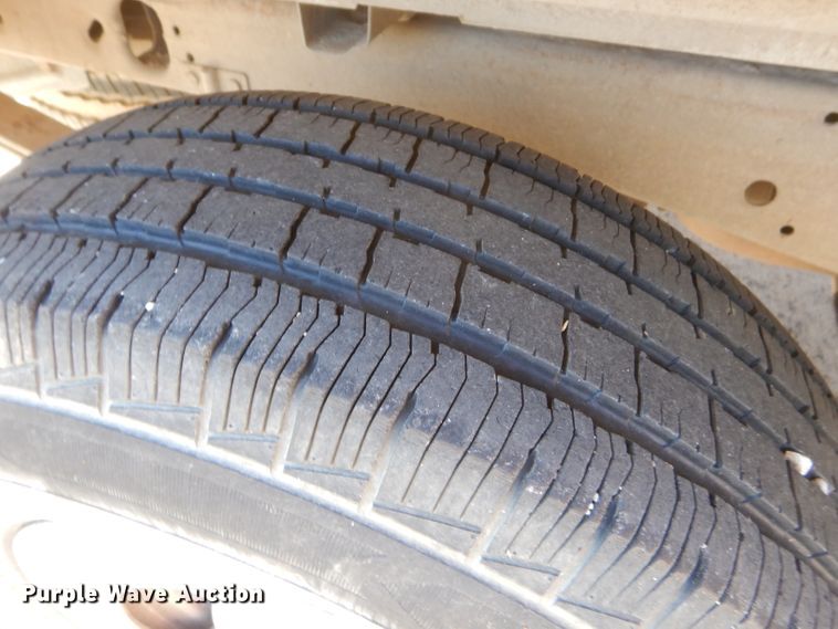 image for item FA9809 2004 Ford F150 pickup truck