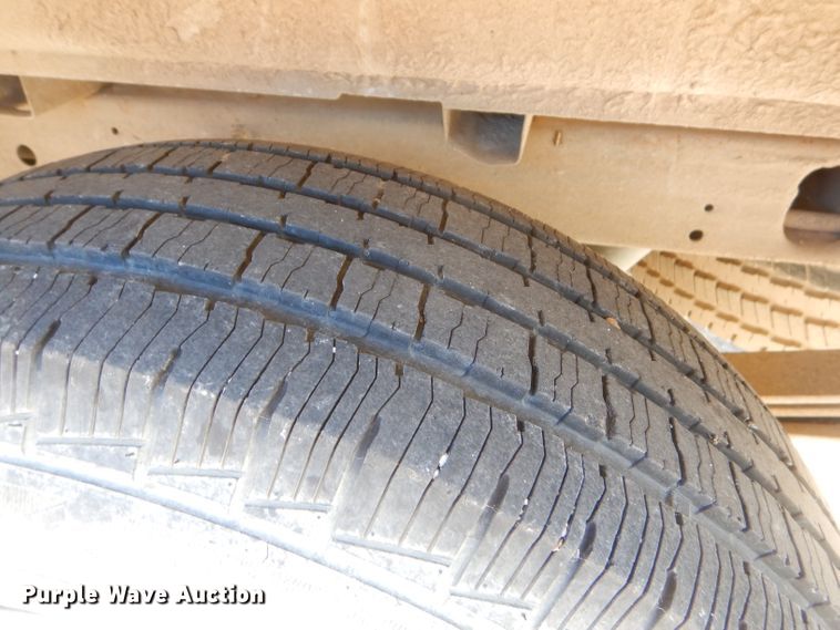 image for item FA9809 2004 Ford F150 pickup truck