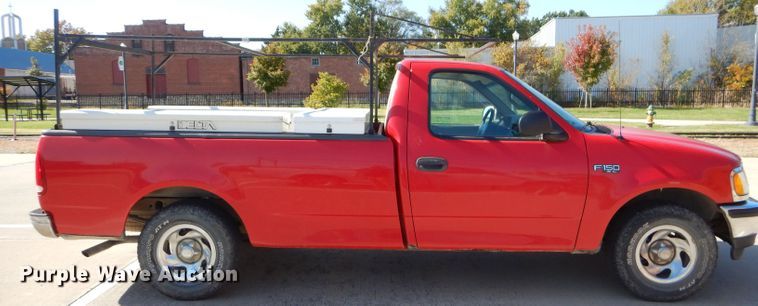 image for item FA9810 1998 Ford F150 pickup truck