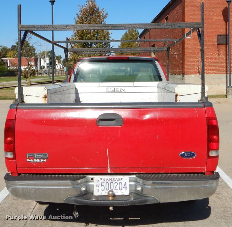 image for item FA9810 1998 Ford F150 pickup truck