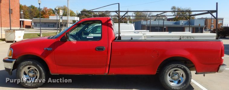 image for item FA9810 1998 Ford F150 pickup truck