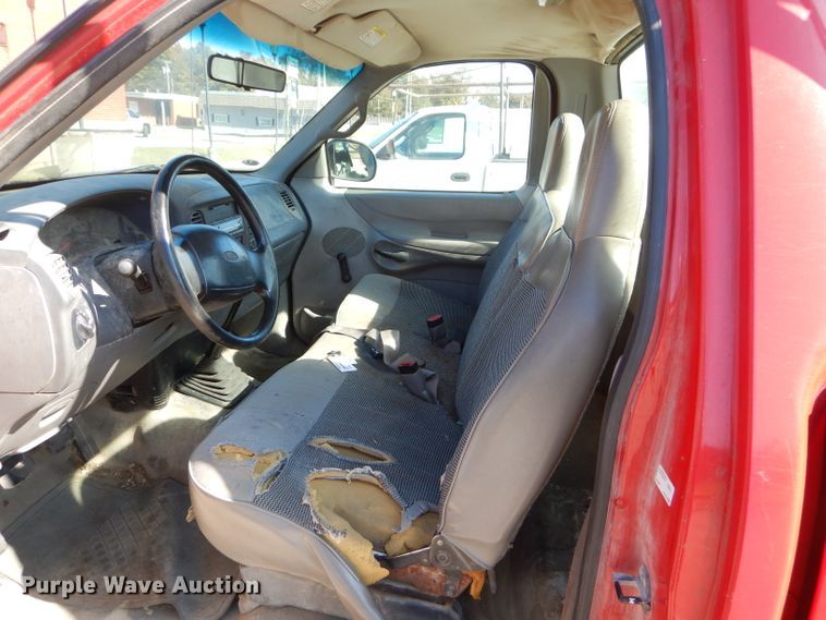 image for item FA9810 1998 Ford F150 pickup truck