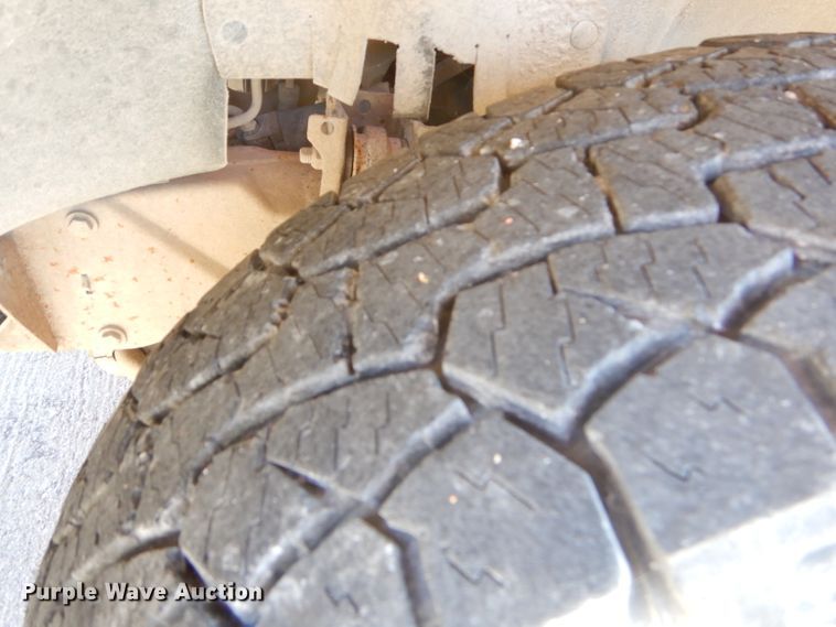 image for item FA9810 1998 Ford F150 pickup truck