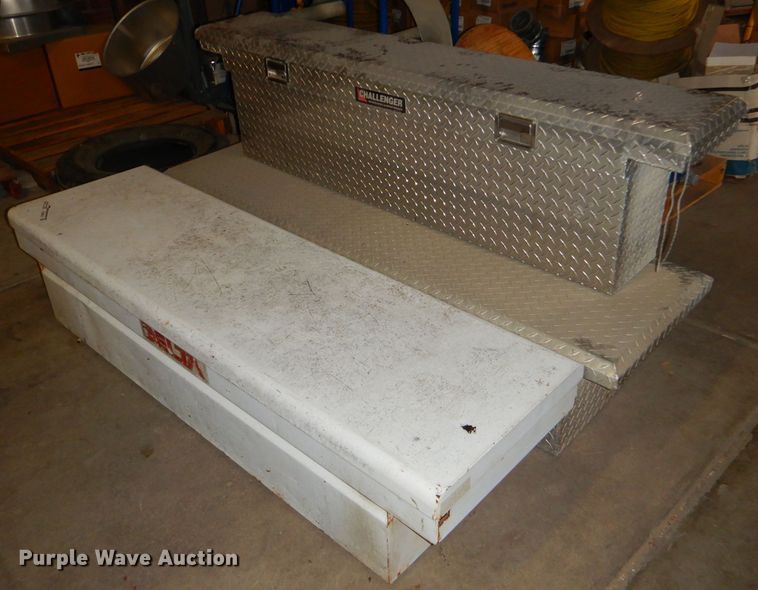 image for item FA9813 Automotive supplies