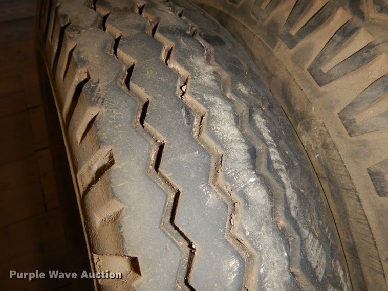 image for item FA9813 Automotive supplies