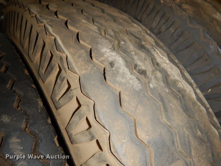 image for item FA9813 Automotive supplies