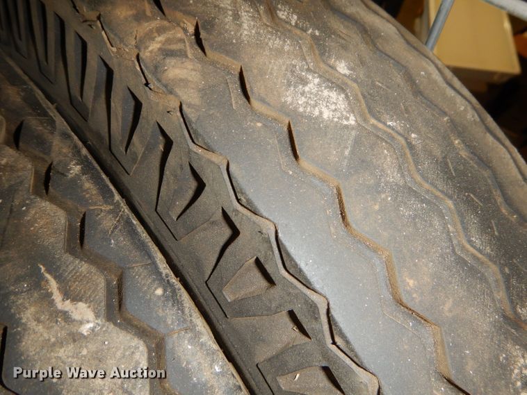 image for item FA9813 Automotive supplies