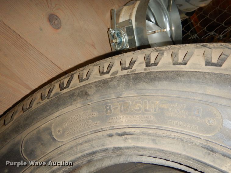 image for item FA9813 Automotive supplies