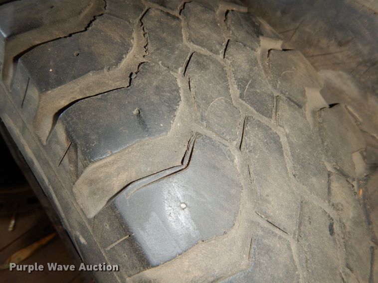 image for item FA9813 Automotive supplies