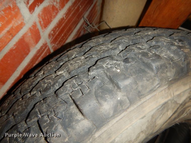 image for item FA9813 Automotive supplies