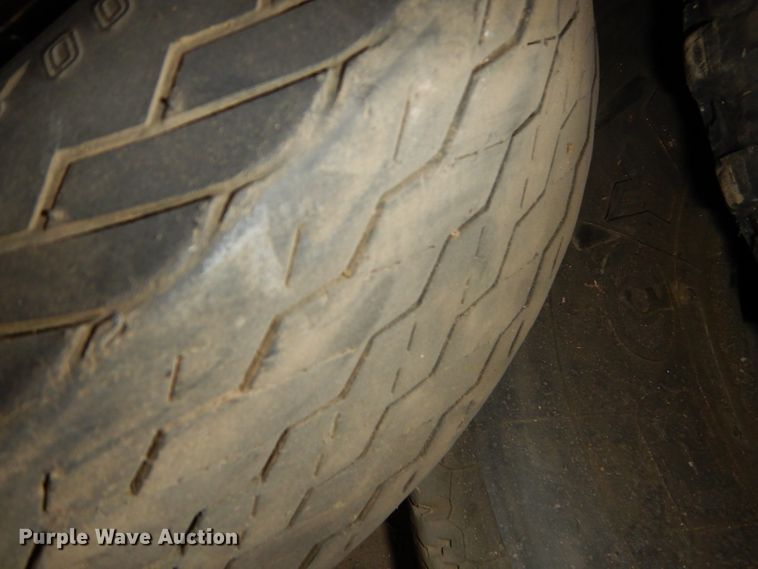 image for item FA9813 Automotive supplies