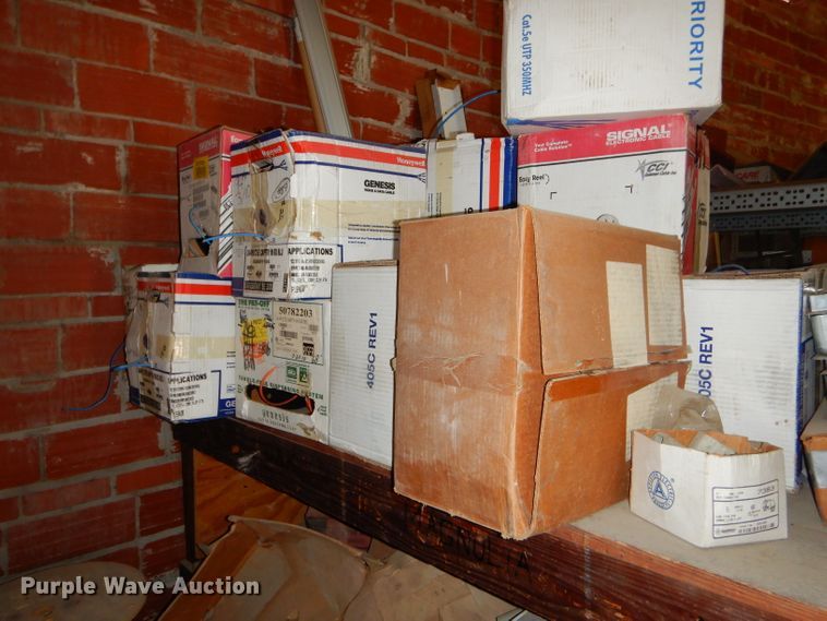 image for item FA9815 Electrical supplies